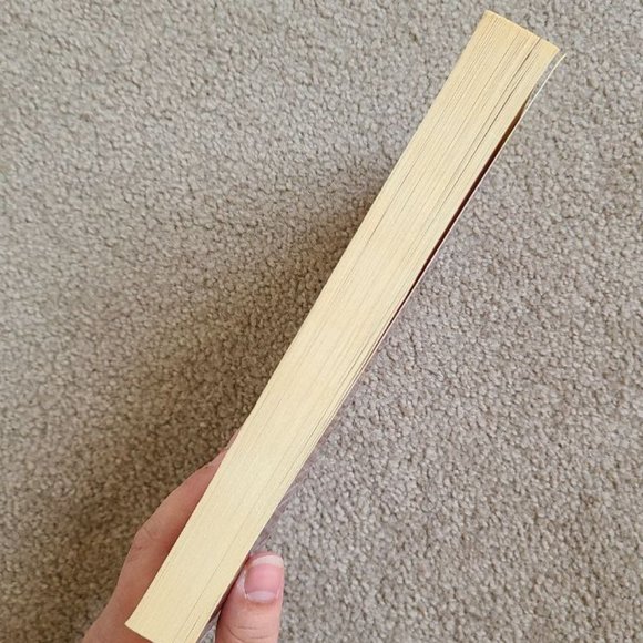 4/$20 The White Tiger: A Novel by‎ Aravind Adiga - Paperback - Picture 3 of 5